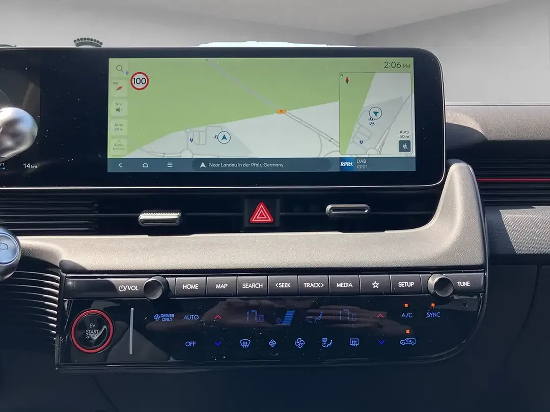Hyundai IONIQ 5 - Thumbnail 15