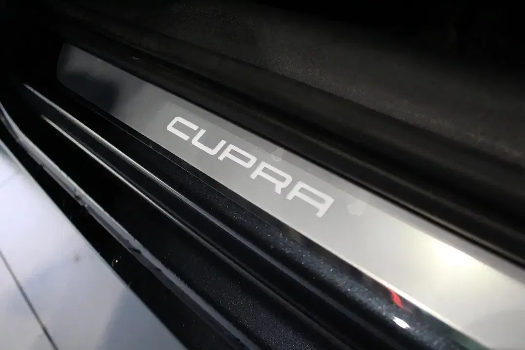CUPRA Leon - Thumbnail 13