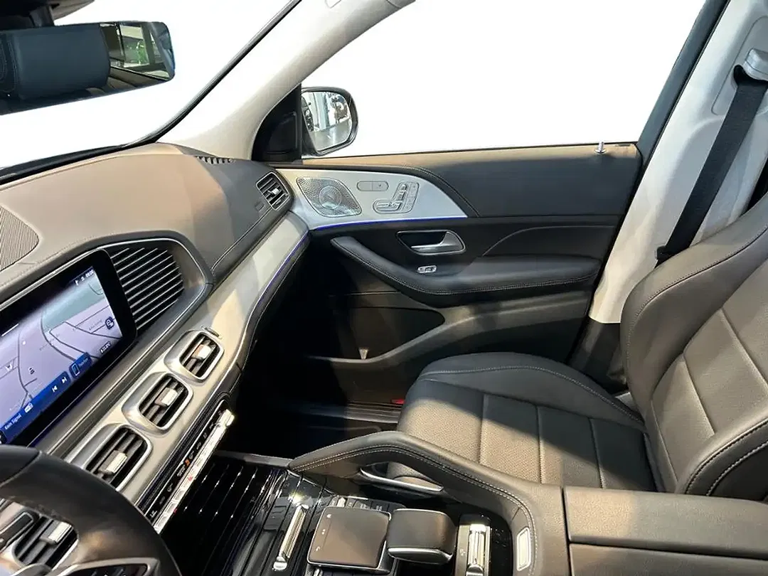 Mercedes-Benz GLE 300 - Thumbnail 4