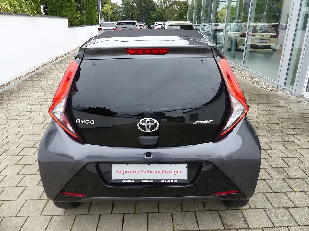 Toyota Aygo - Thumbnail 4