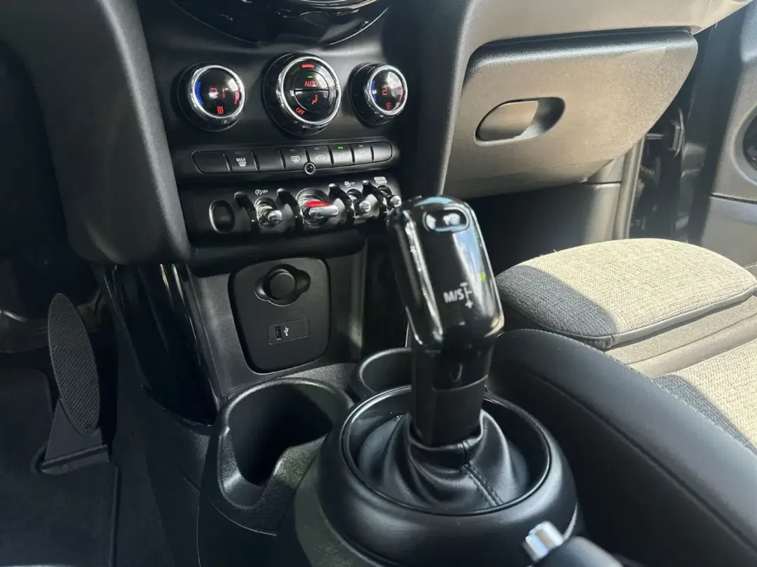 MINI Cooper - Thumbnail 12