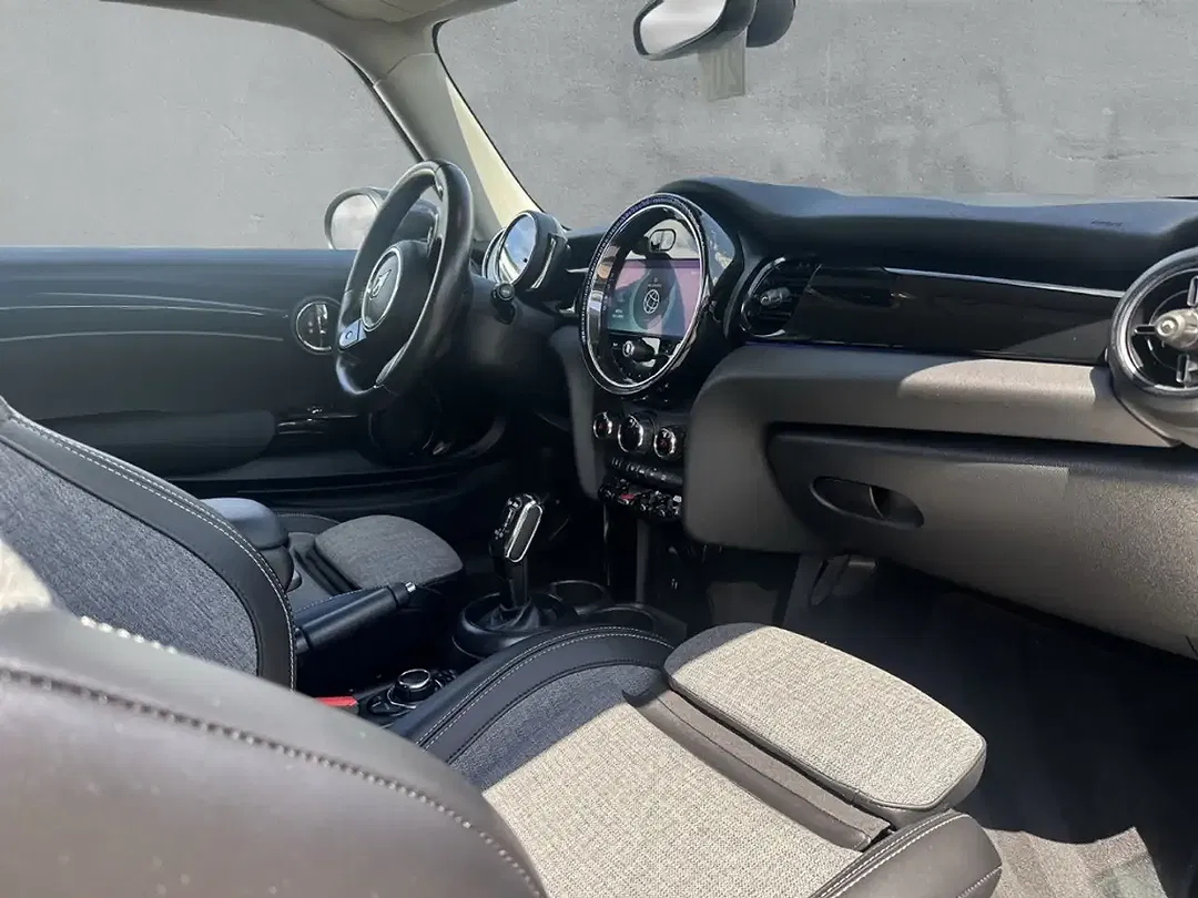 MINI Cooper - Thumbnail 13