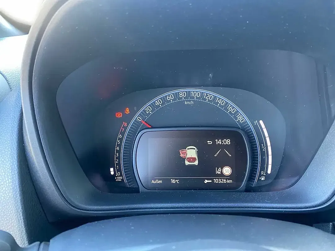 Toyota Aygo X - Thumbnail 12