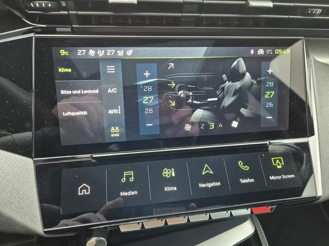 Peugeot 308 - Thumbnail 31