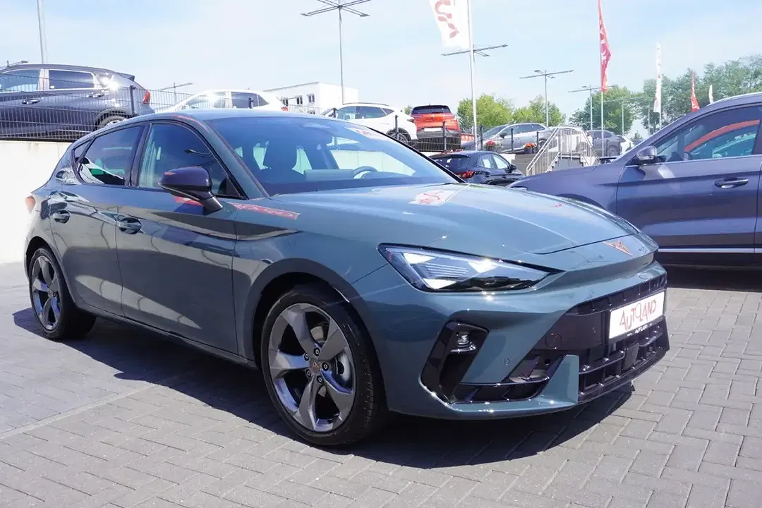 CUPRA Leon - Thumbnail 5
