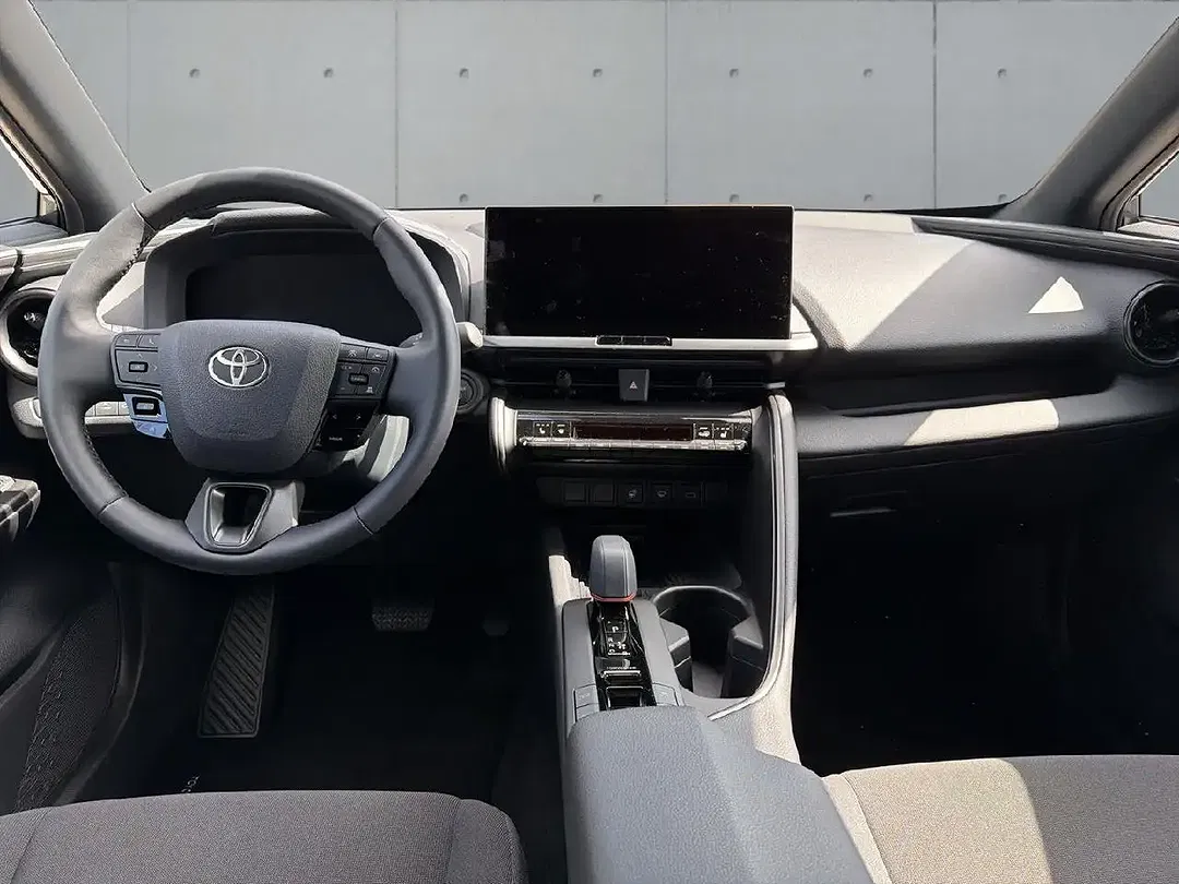 Toyota C-HR - Thumbnail 11