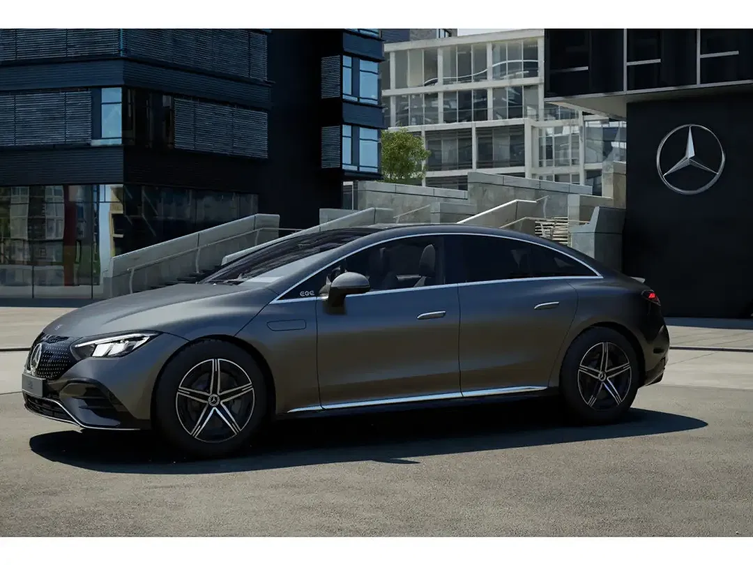 Mercedes-Benz EQE 300 - Thumbnail 14