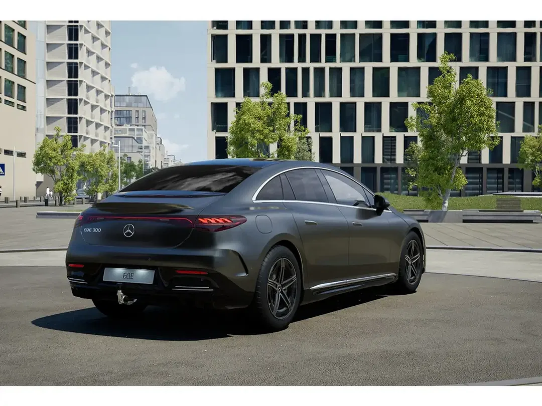 Mercedes-Benz EQE 300 - Thumbnail 7
