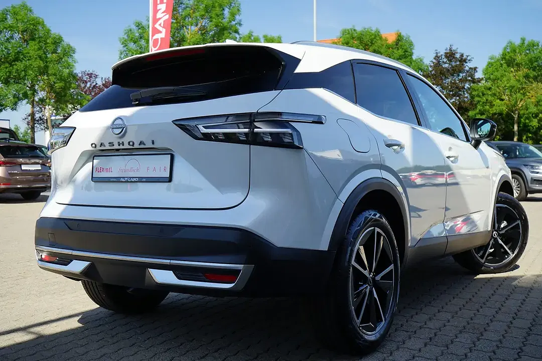 Nissan Qashqai - Thumbnail 2