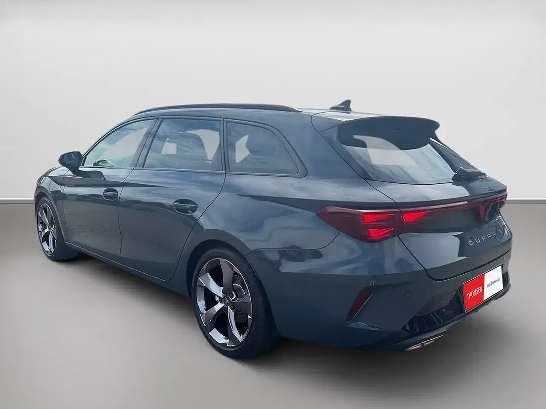 CUPRA Leon - Thumbnail 4