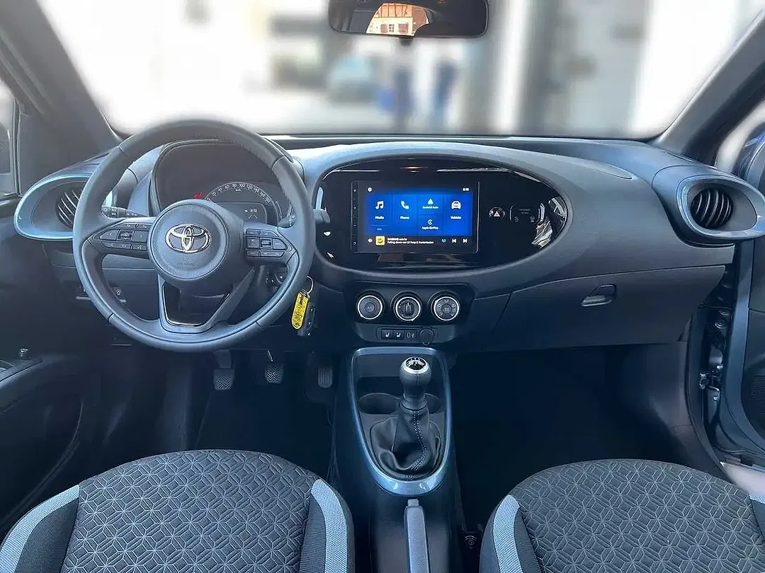 Toyota Aygo X - Thumbnail 8