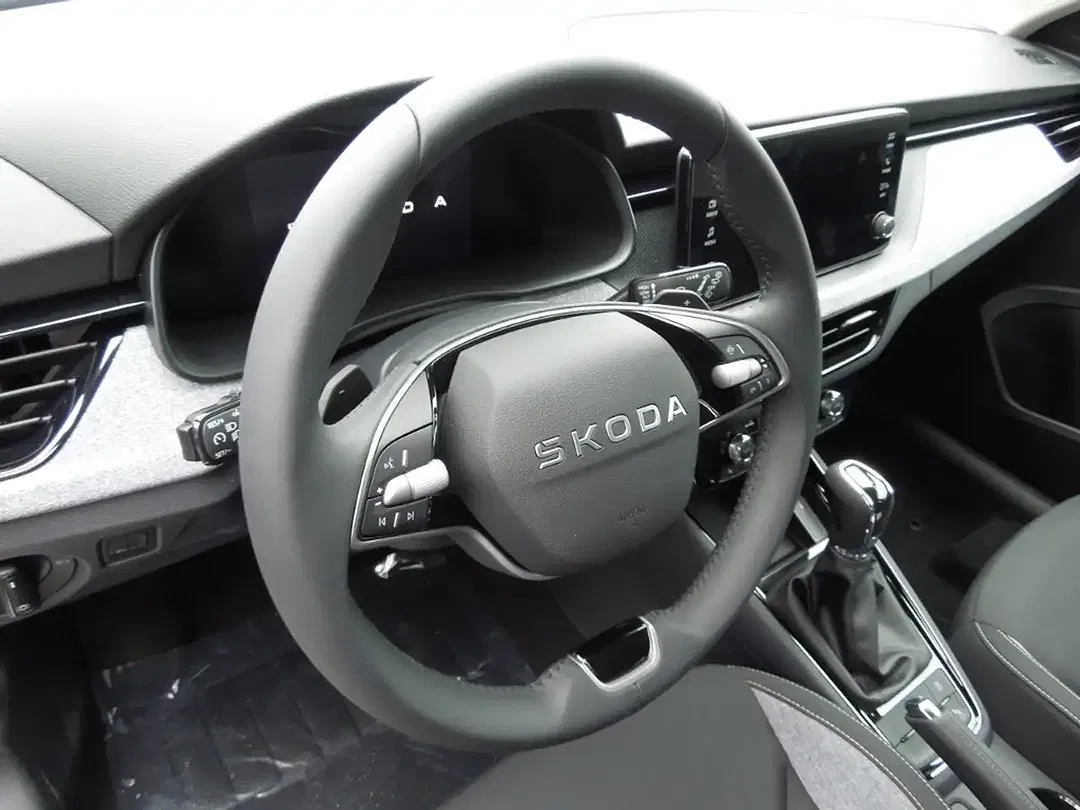 Skoda Kamiq - Thumbnail 6