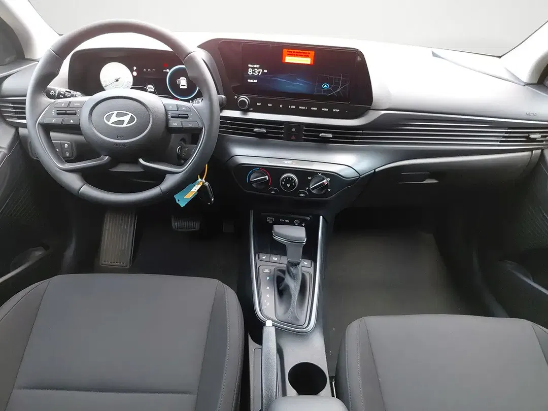 Hyundai i20 - Thumbnail 10