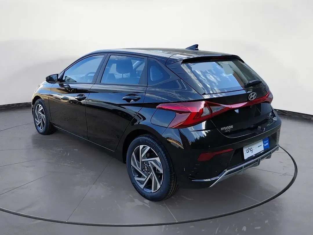 Hyundai i20 - Thumbnail 3