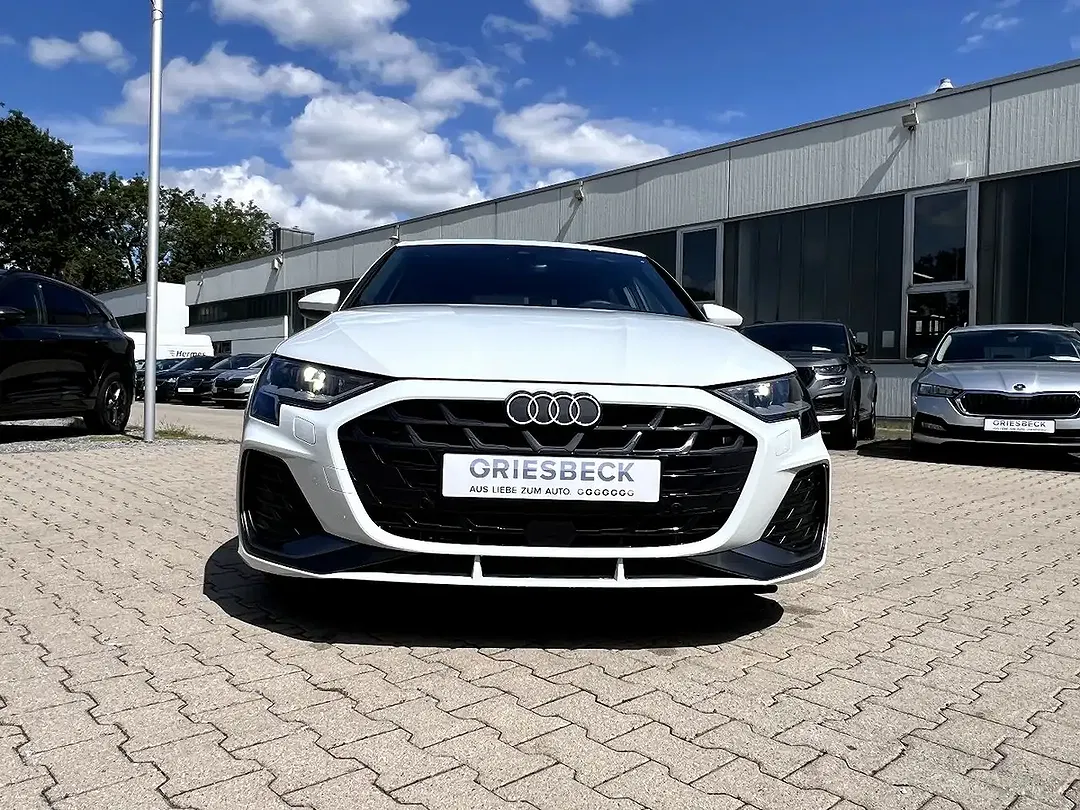Audi A3 - Thumbnail 6