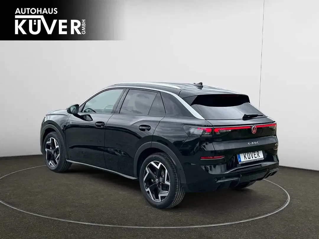 Volkswagen T-Roc - Thumbnail 4
