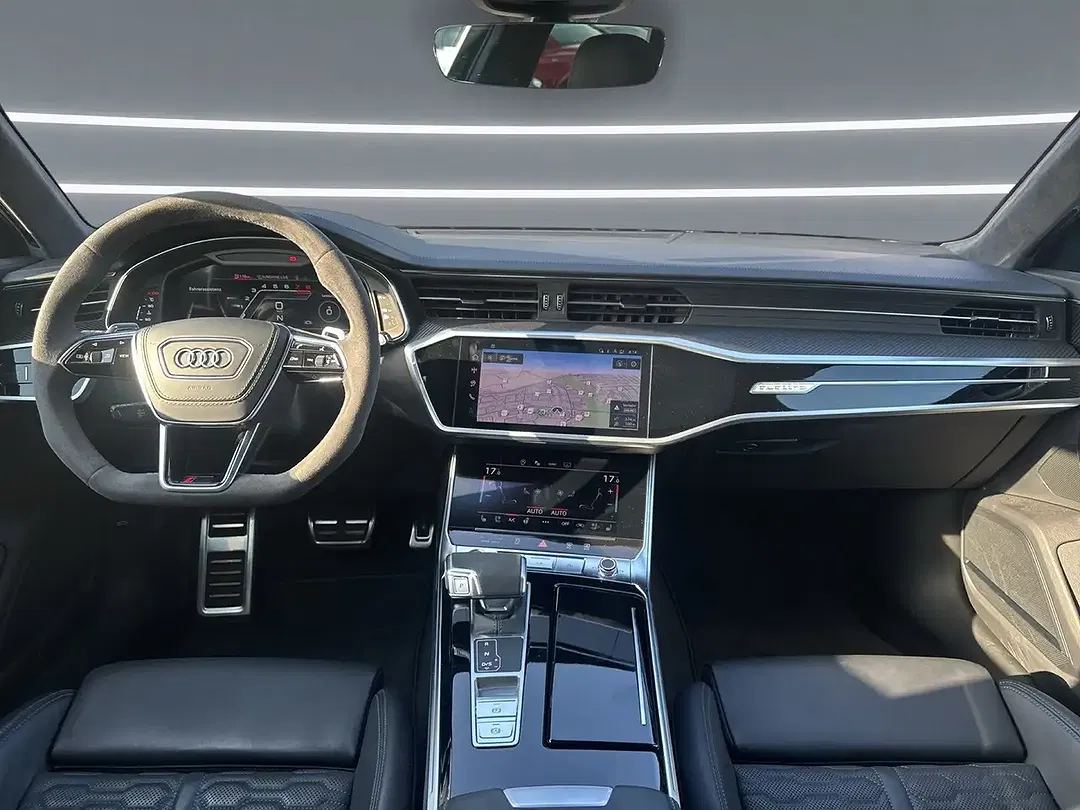 Audi RS6 - Thumbnail 5