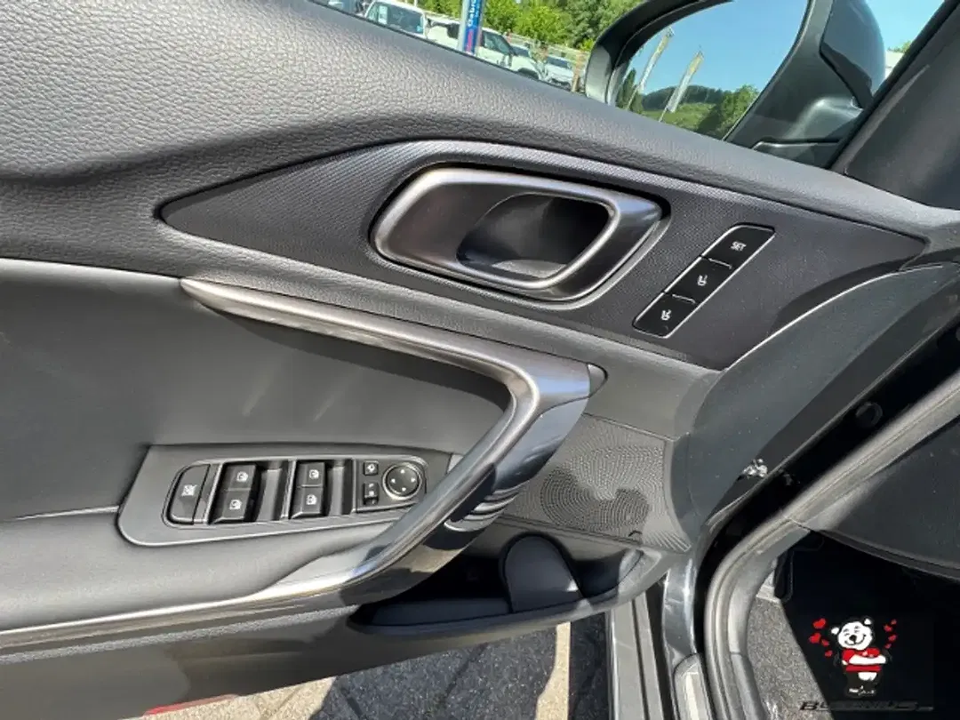 Kia XCeed - Thumbnail 14