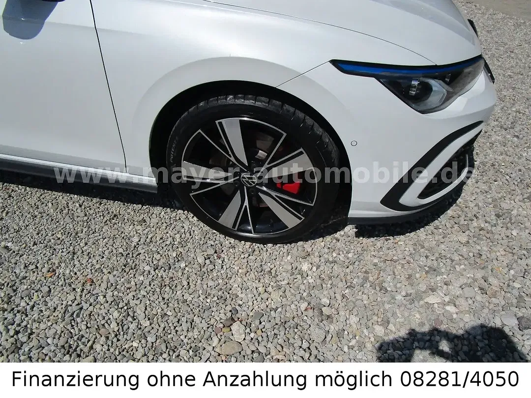 Volkswagen Golf - Thumbnail 11