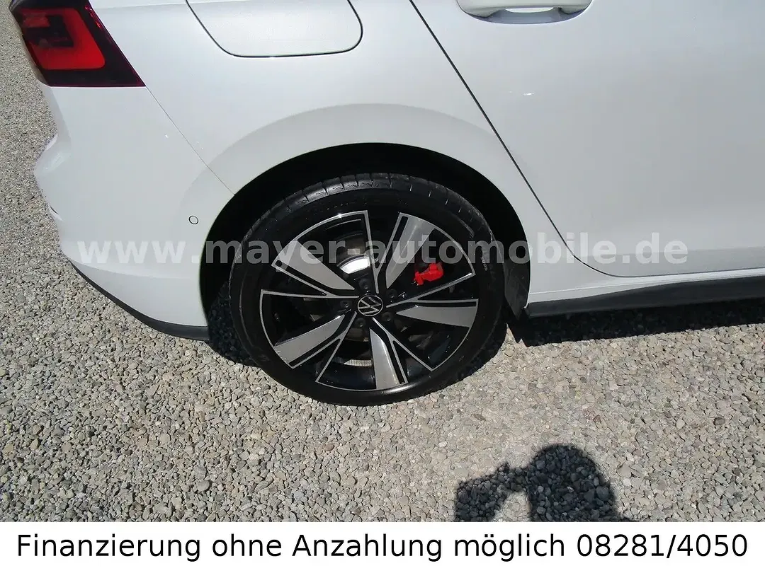 Volkswagen Golf - Thumbnail 12