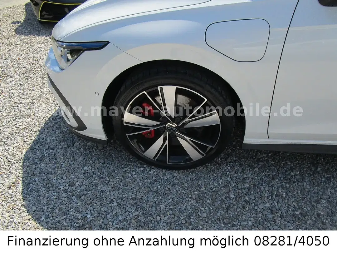 Volkswagen Golf - Thumbnail 14