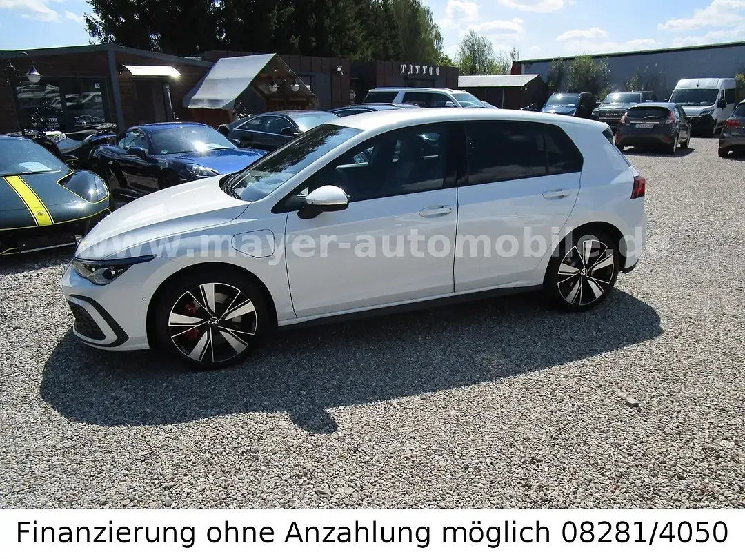 Volkswagen Golf - Thumbnail 3