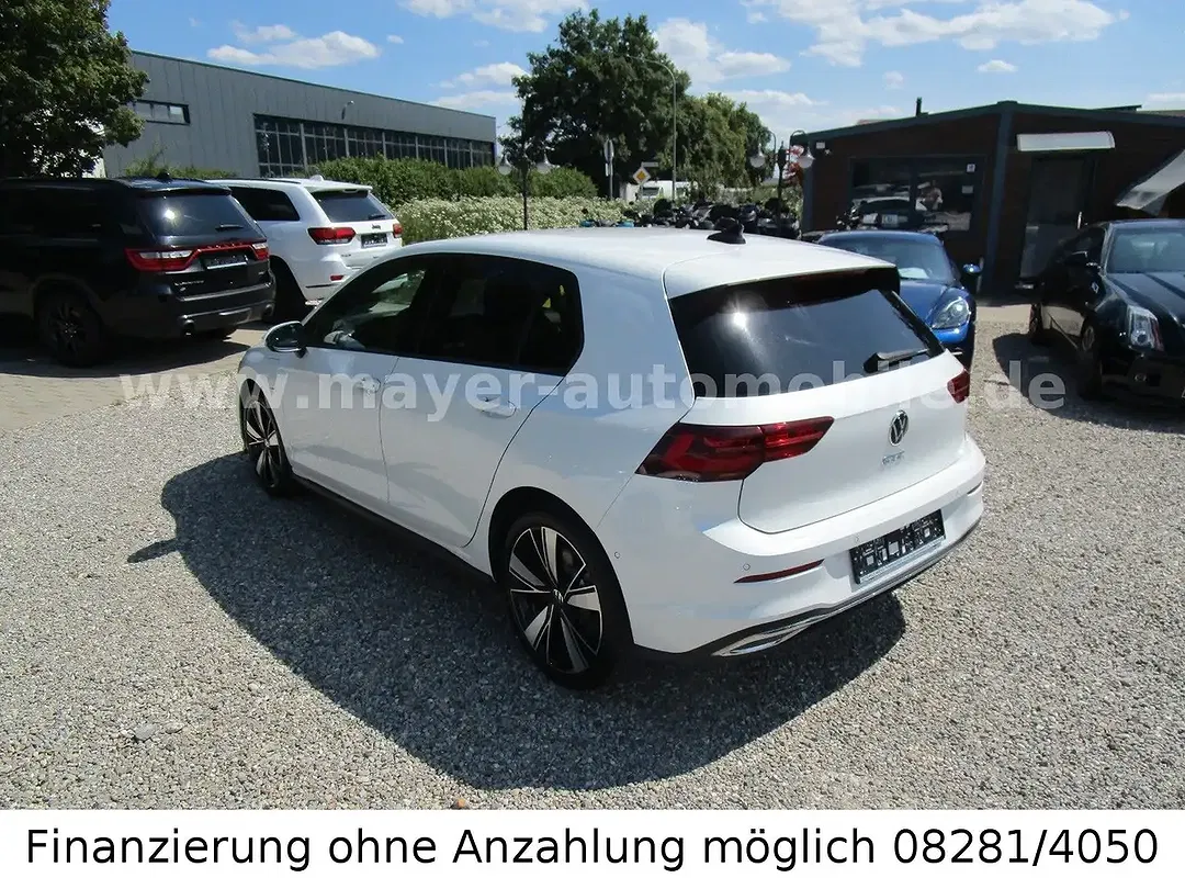 Volkswagen Golf - Thumbnail 4
