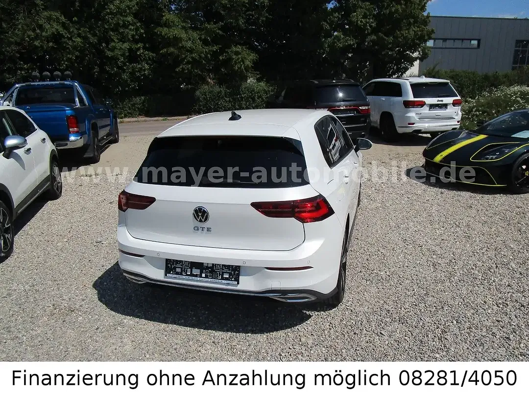 Volkswagen Golf - Thumbnail 6