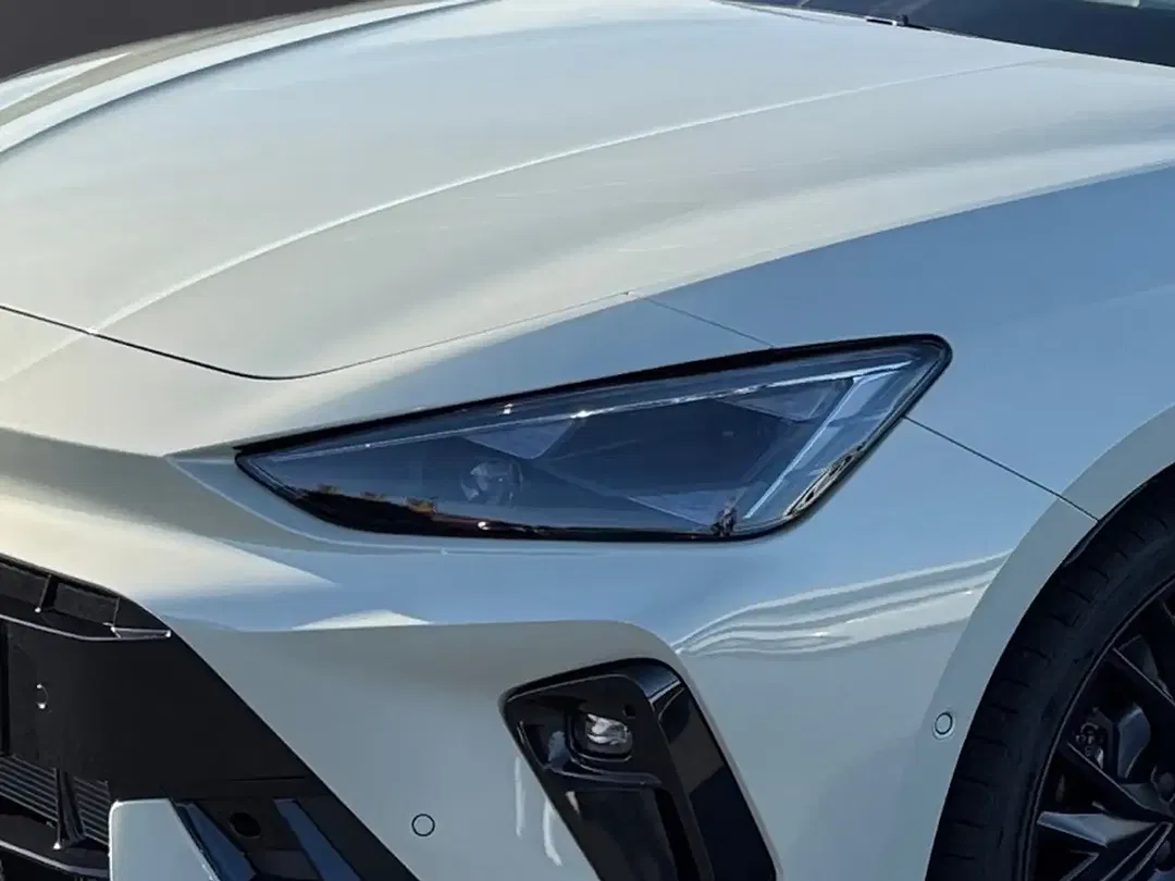 CUPRA Leon - Thumbnail 7