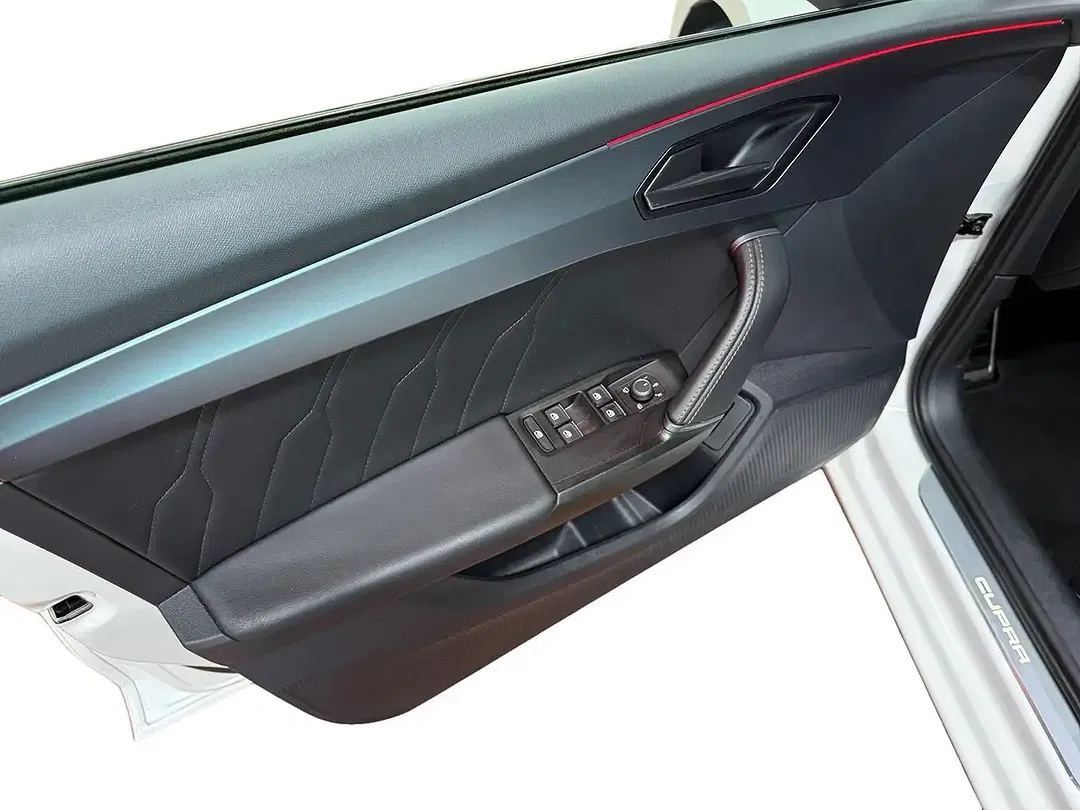 CUPRA Leon - Thumbnail 15
