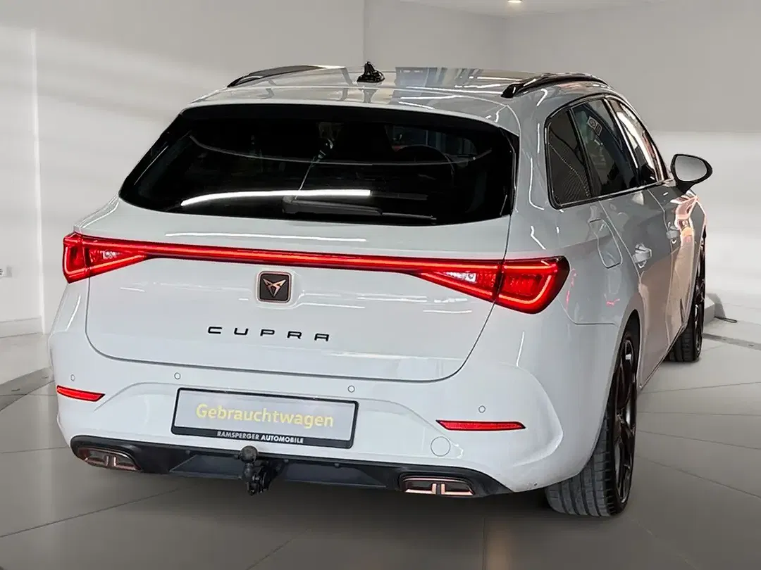 CUPRA Leon - Thumbnail 5