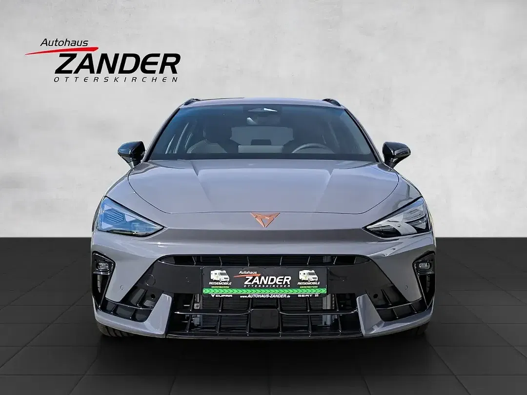 CUPRA Leon - Thumbnail 2