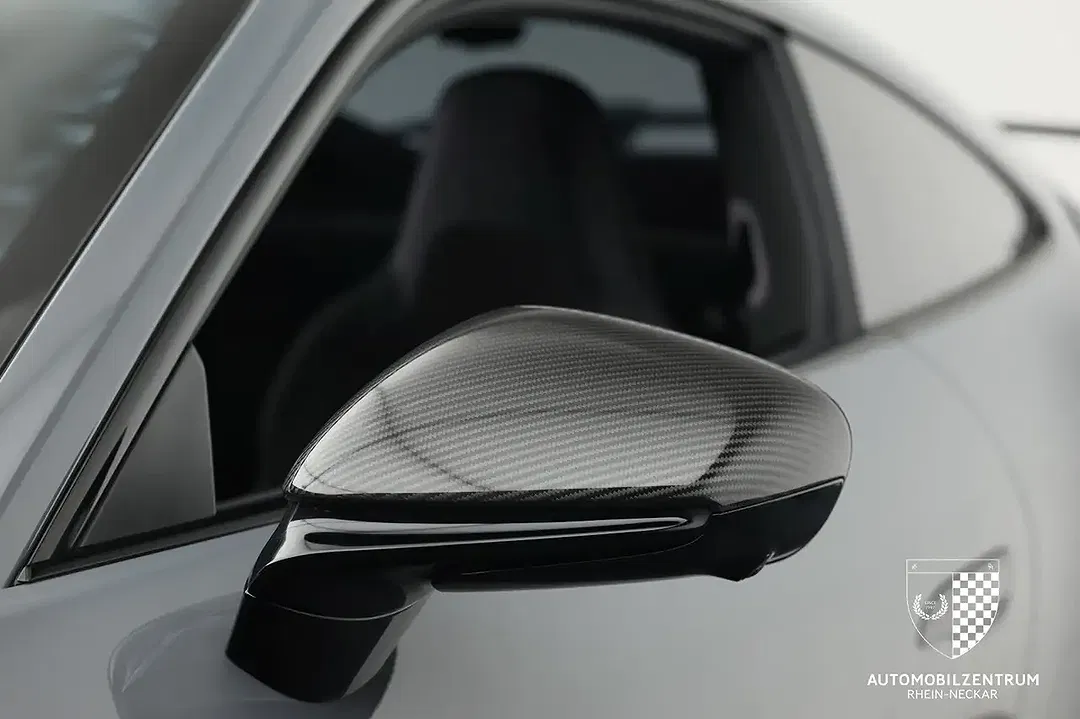 Porsche 911 - Thumbnail 5