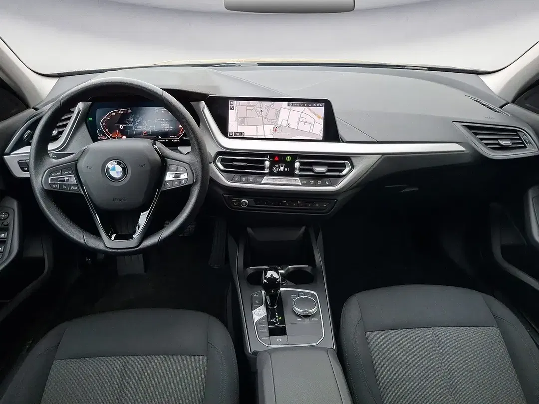 BMW 118 - Thumbnail 11