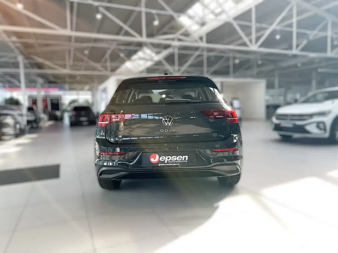 Volkswagen Golf - Thumbnail 4