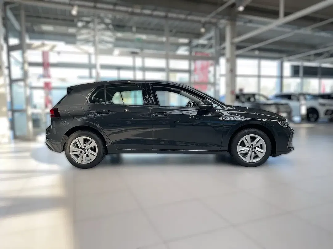 Volkswagen Golf - Thumbnail 6