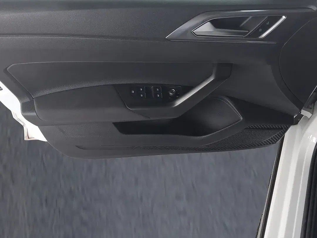 Volkswagen Taigo - Thumbnail 12