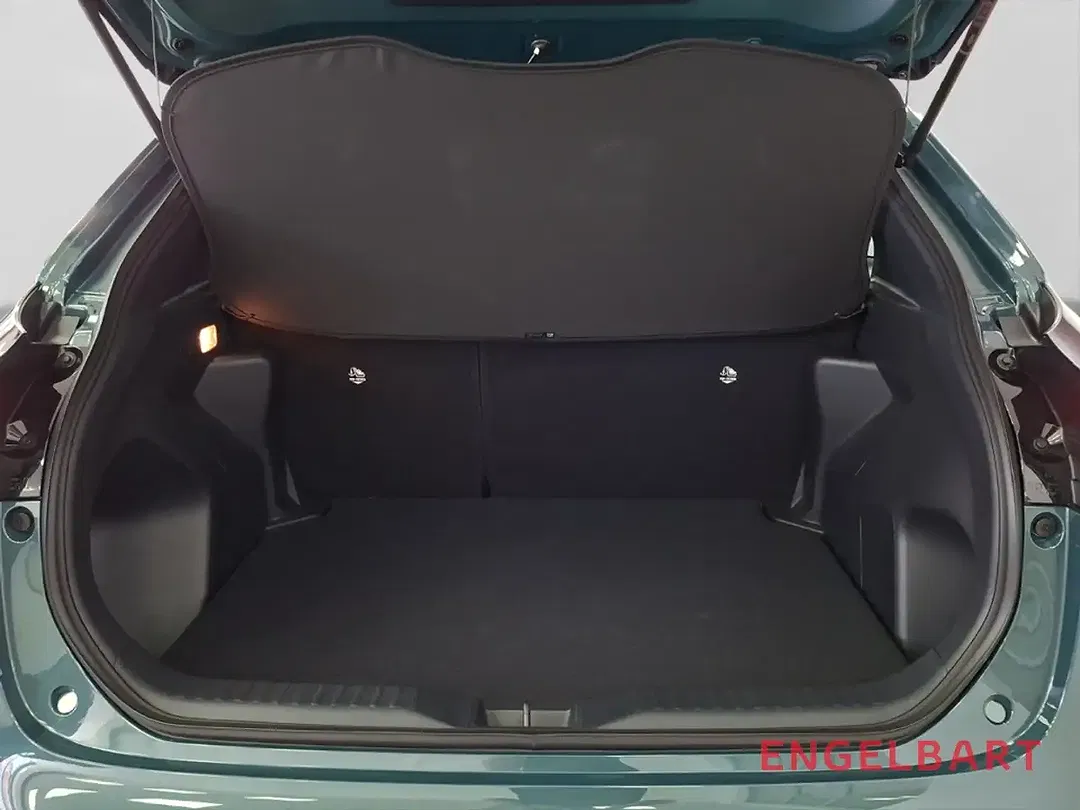 Toyota Yaris Cross - Thumbnail 13