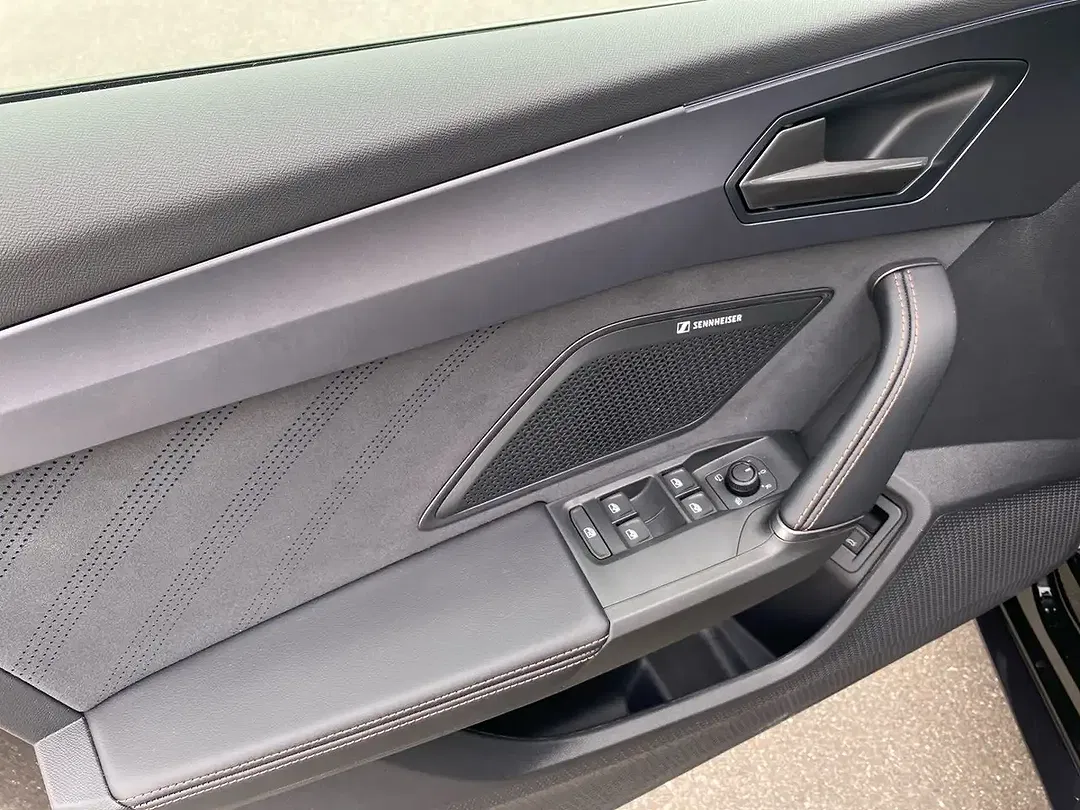CUPRA Leon - Thumbnail 13
