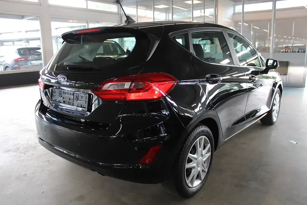 Ford Fiesta - Thumbnail 5