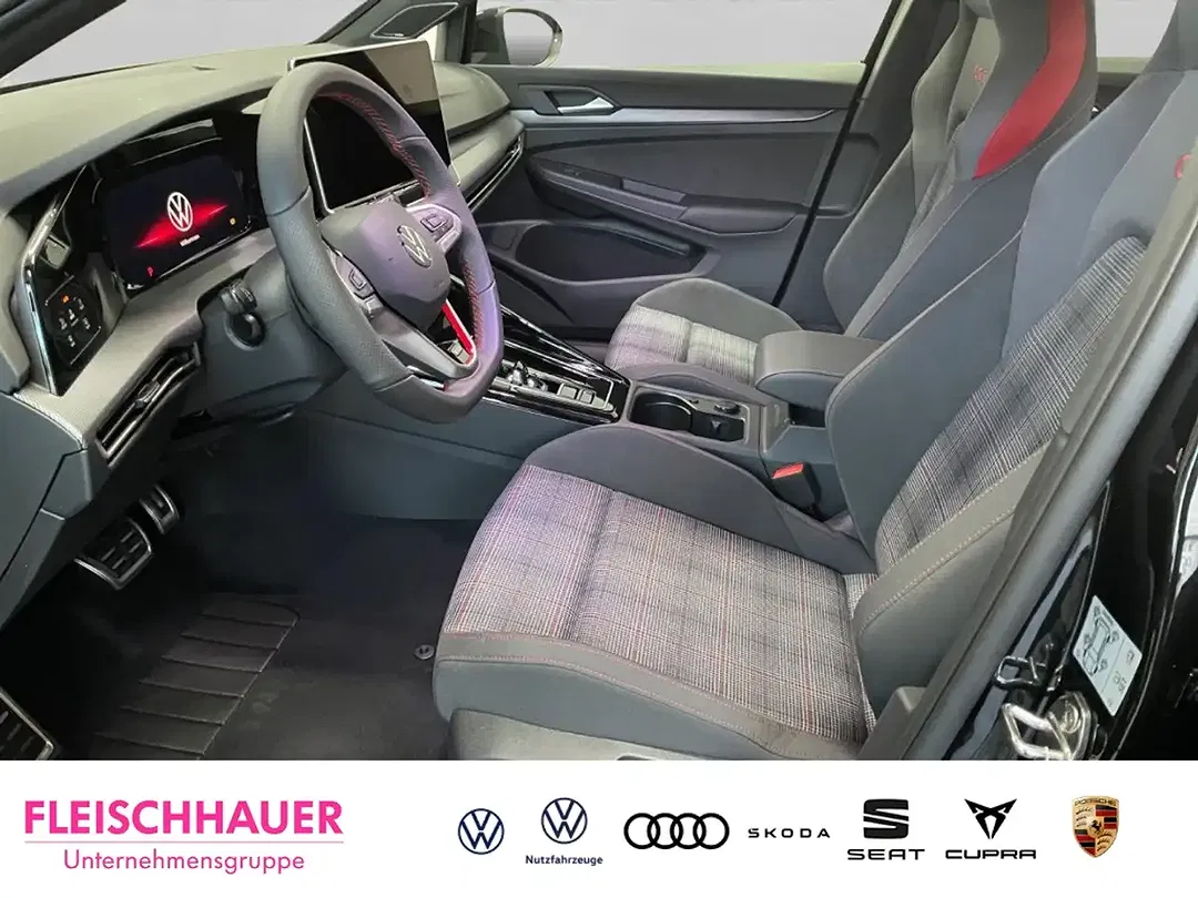 Volkswagen Golf GTI - Thumbnail 11