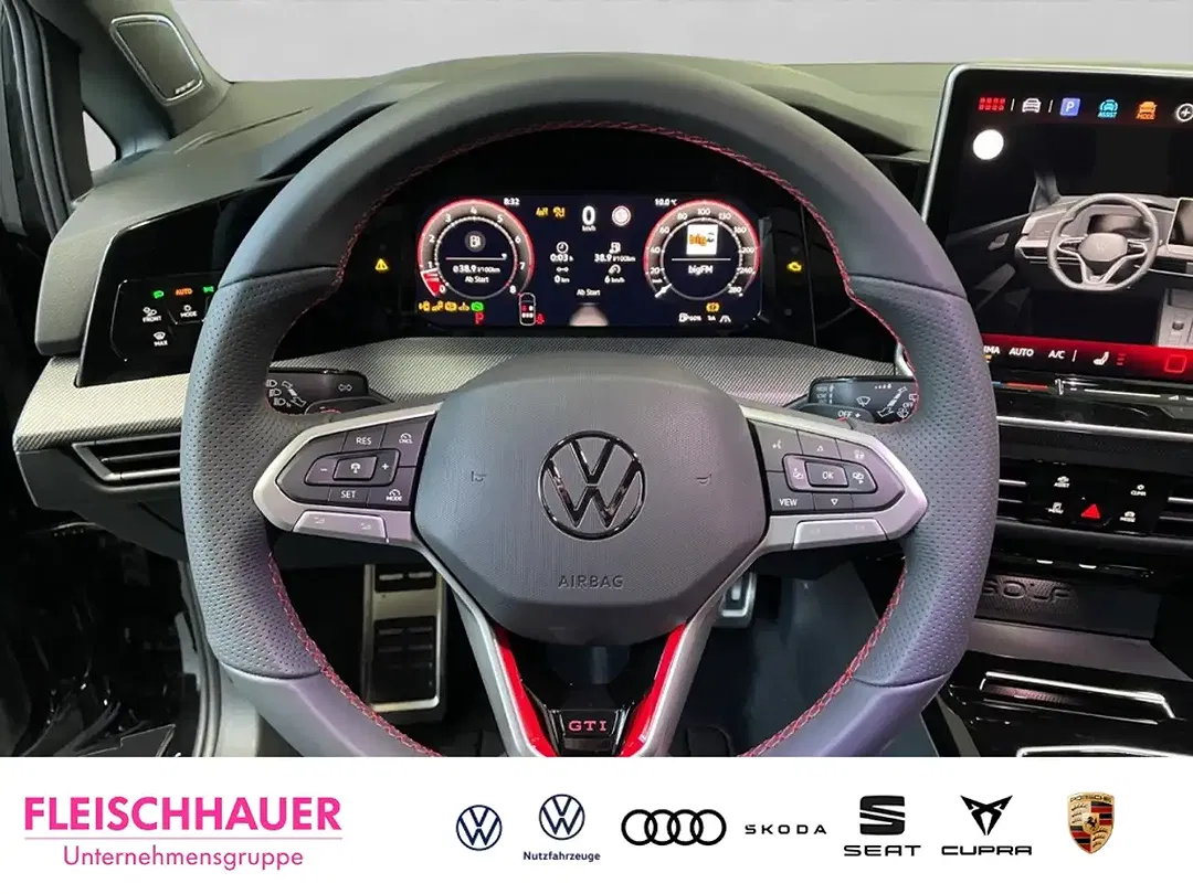 Volkswagen Golf GTI - Thumbnail 15