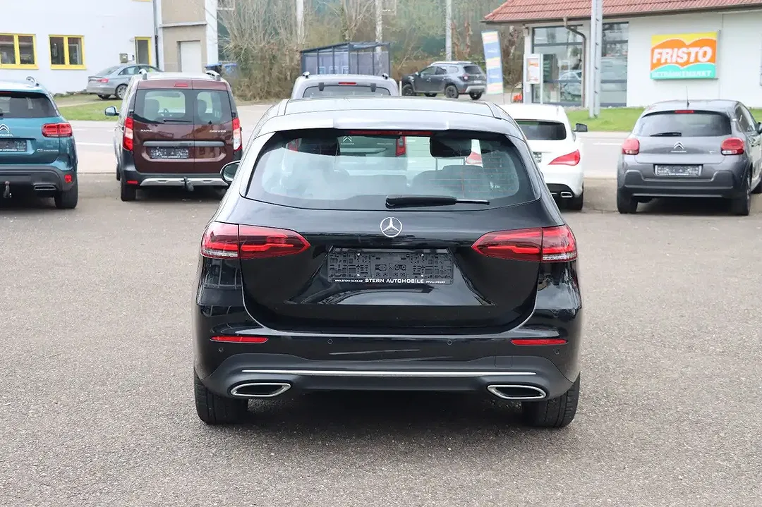 Mercedes-Benz B 200 - Thumbnail 3