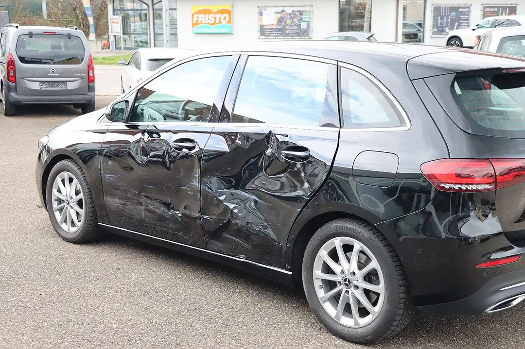 Mercedes-Benz B 200 - Thumbnail 5