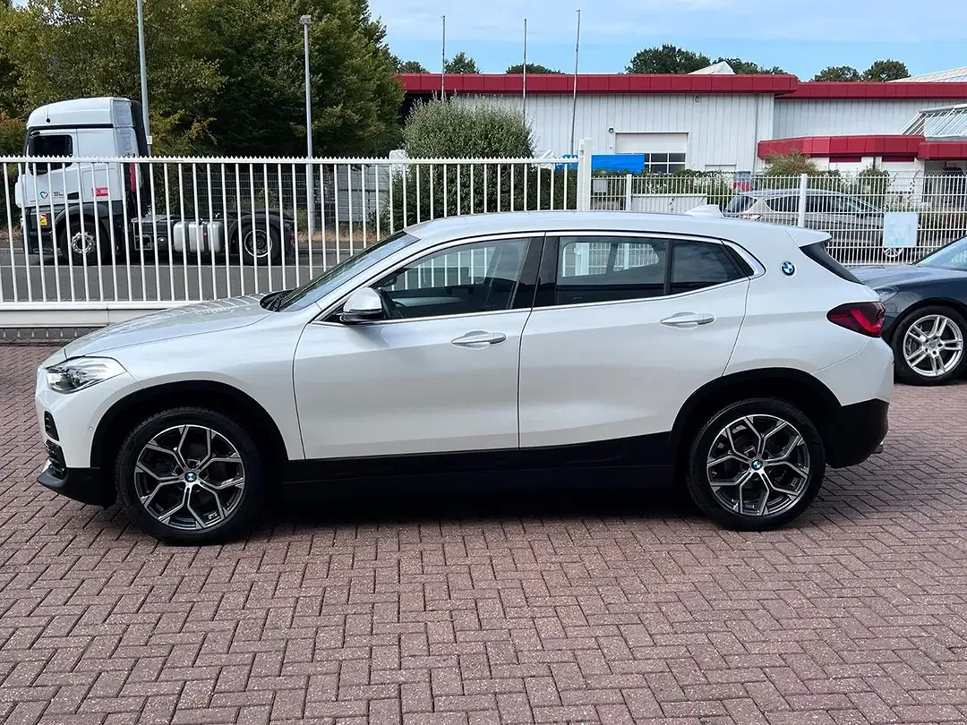 BMW X2 AUT sDrive - foto 2