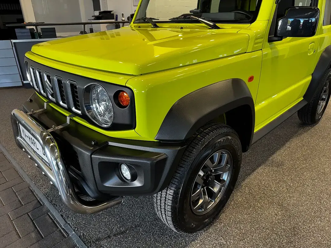 Suzuki Jimny - Thumbnail 8