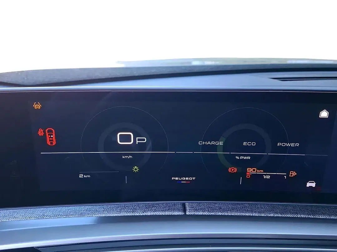 Peugeot 3008 - Thumbnail 10