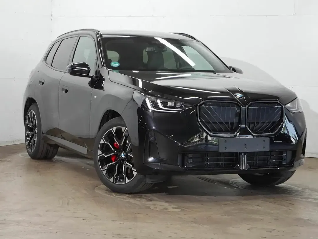 BMW X3 - Thumbnail 2