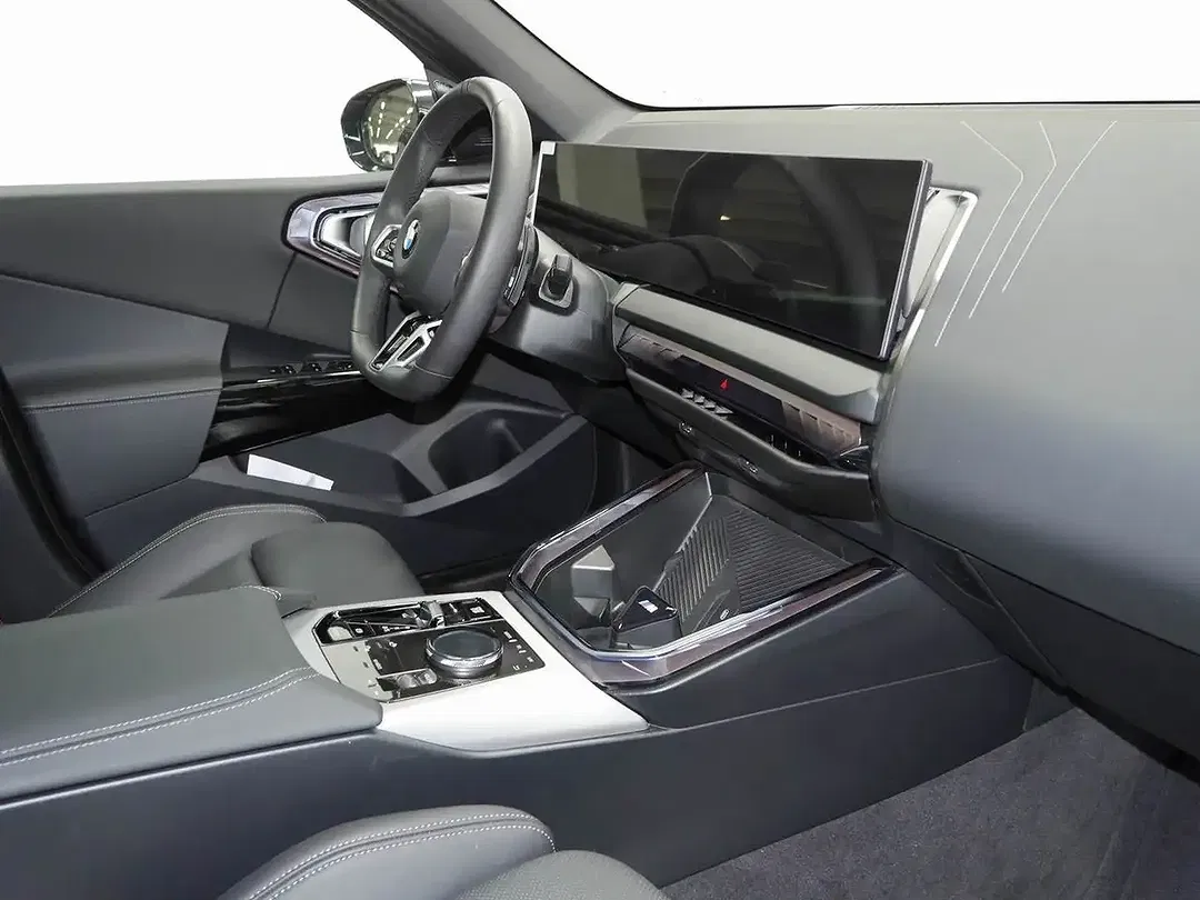BMW X3 - Thumbnail 6