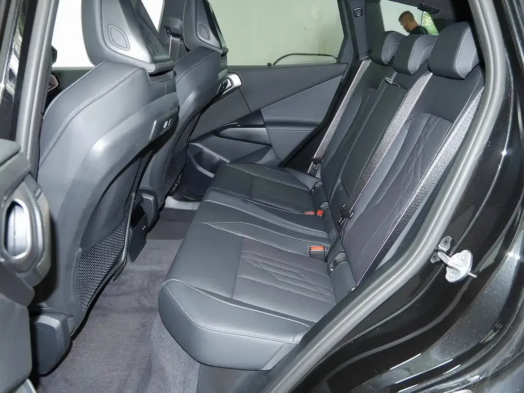 BMW X3 - Thumbnail 8